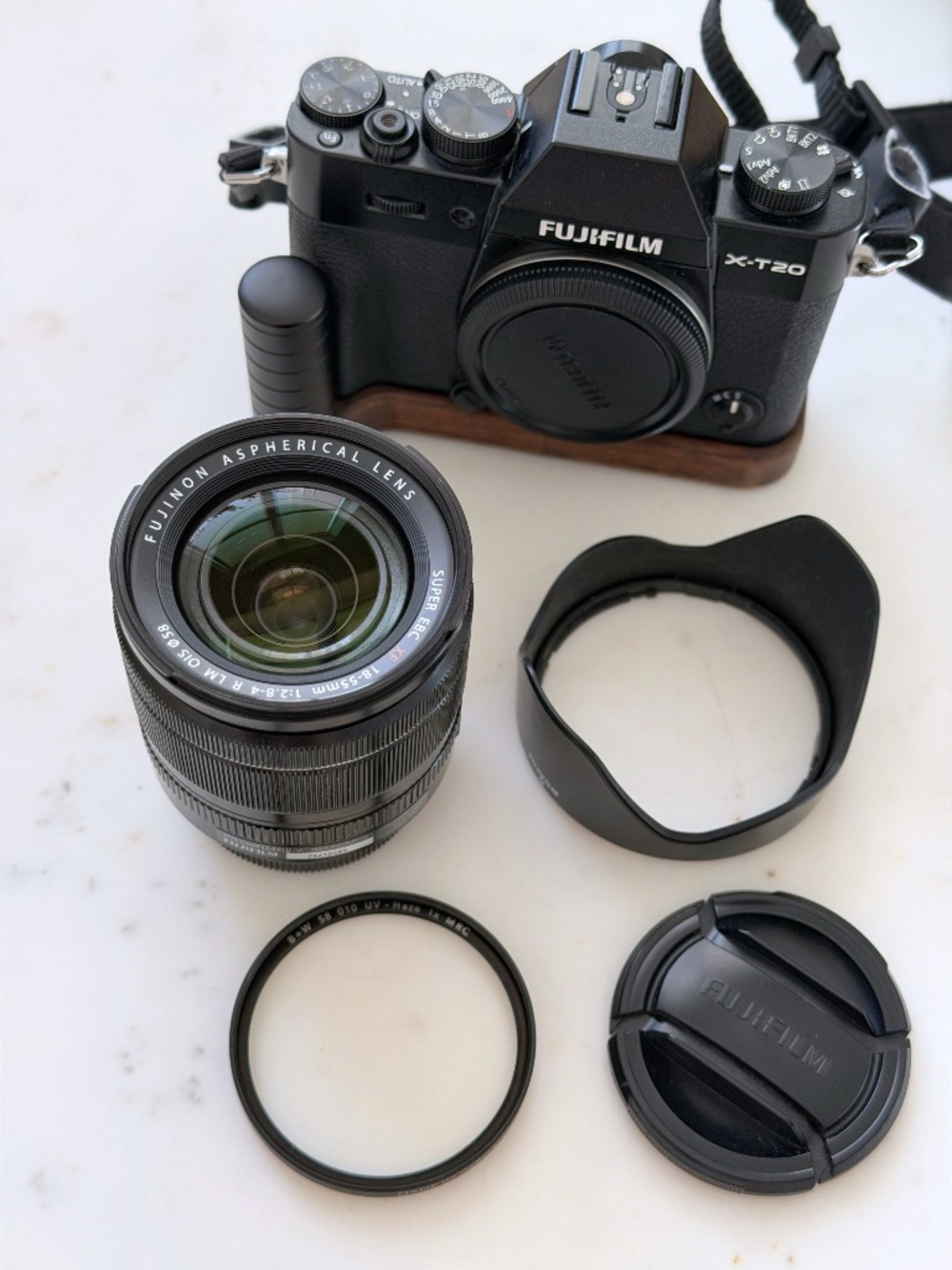 Fujifilm XT-20 Mirrorless Camera Body + 18-55mm Lens Bundle, incl Accessories